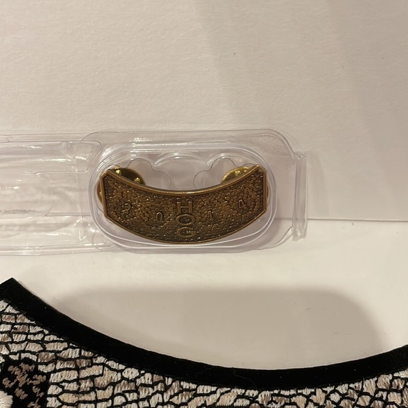 2014 Harley Davidson HOG Snake Skin Design Jacket Vest Patch and Pin Badge - Picture 3 of 5